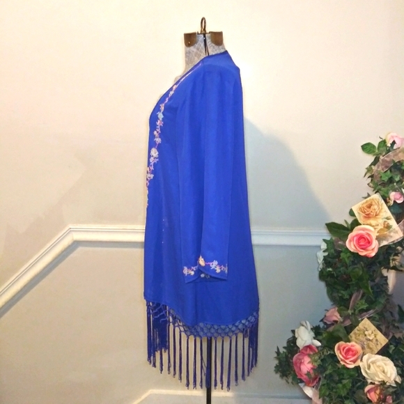 Umgee Royal Blue Pastel Embroidered Knotted Fringe Kimono - Picture 7 of 11